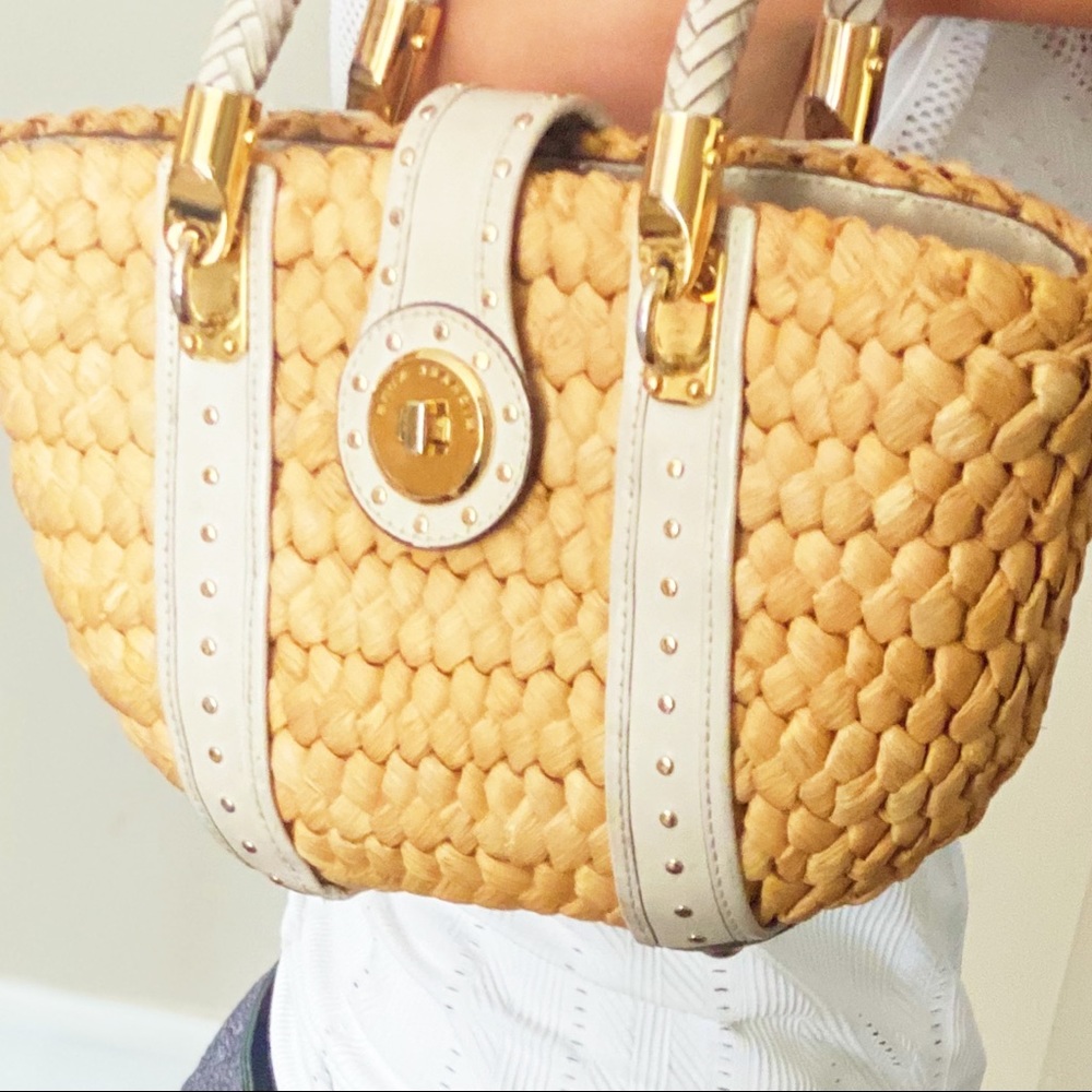Michael Kors Basket w/ leather tote shoulder bag